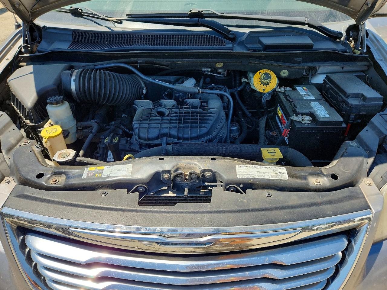2013 CHRYSLER TOWN & COUNTRY TOURING photo 34