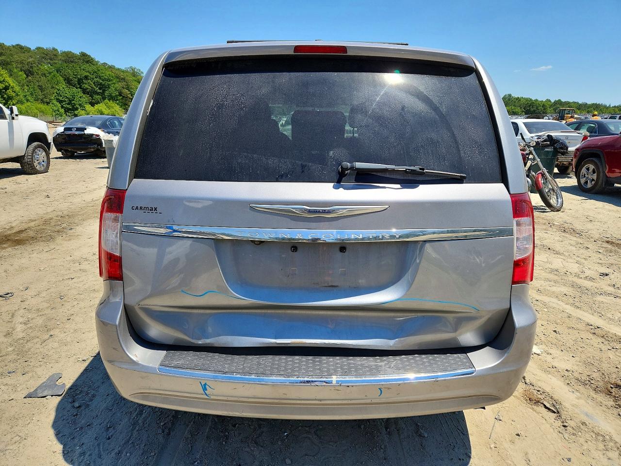 2013 CHRYSLER TOWN & COUNTRY TOURING photo 16