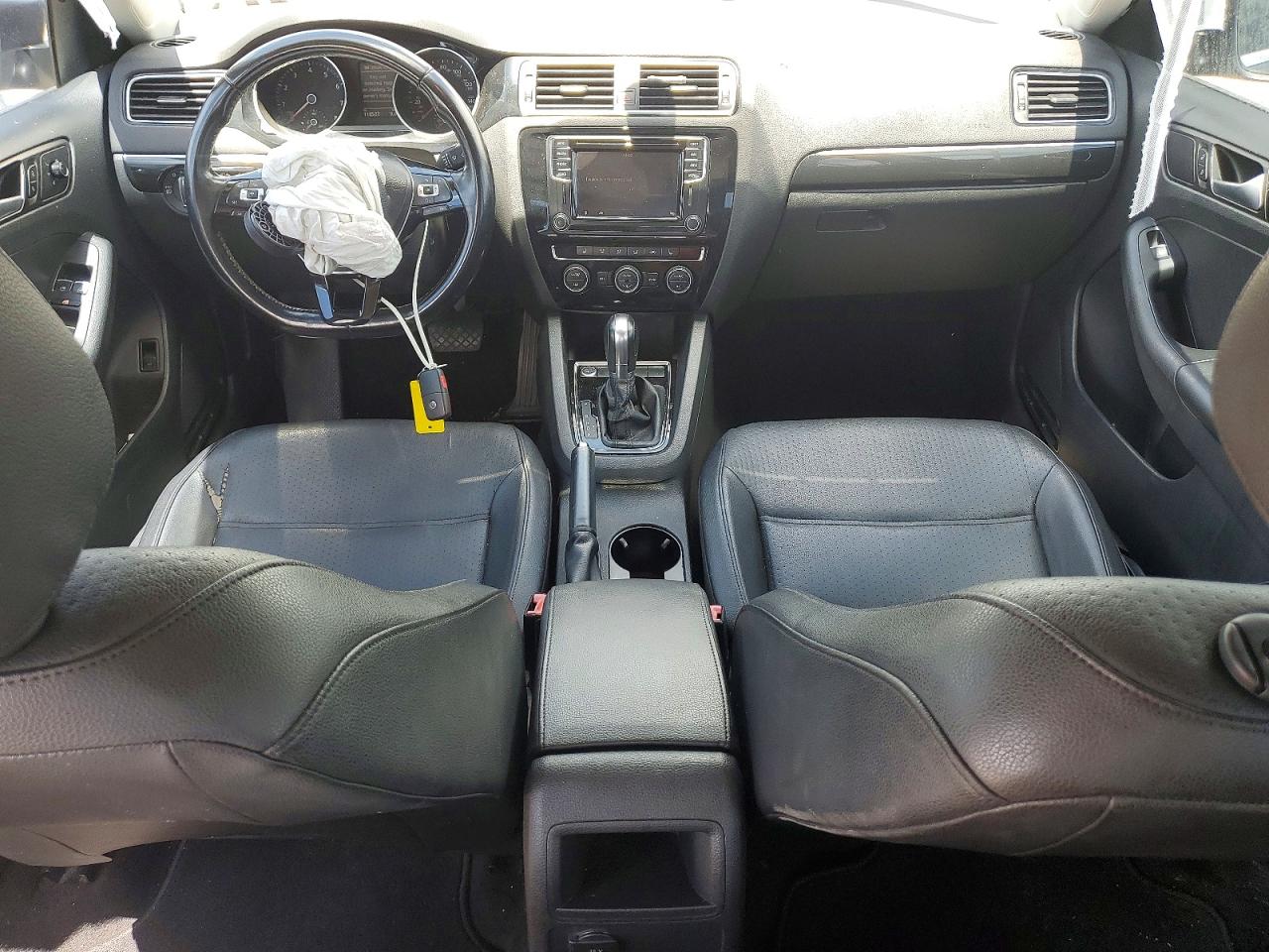2017 VOLKSWAGEN JETTA SEL photo 15