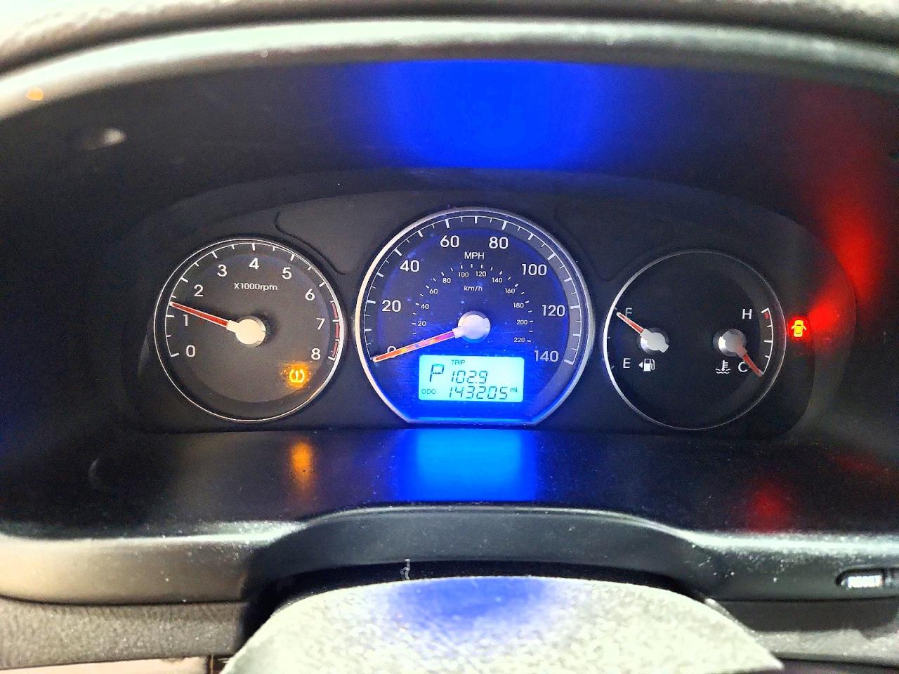 2012 HYUNDAI SANTA FE photo 25