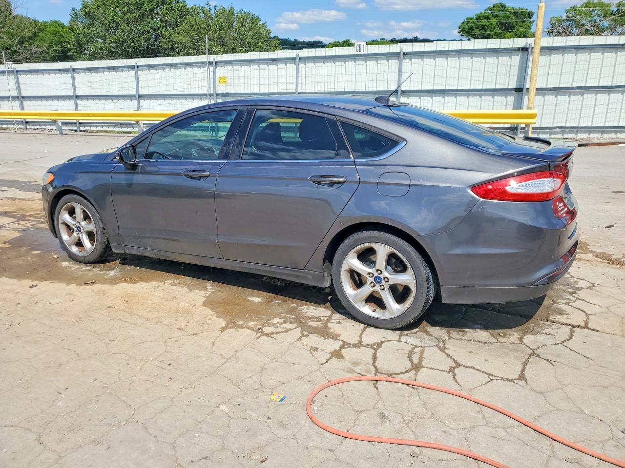2016 FORD FUSION SE photo 3