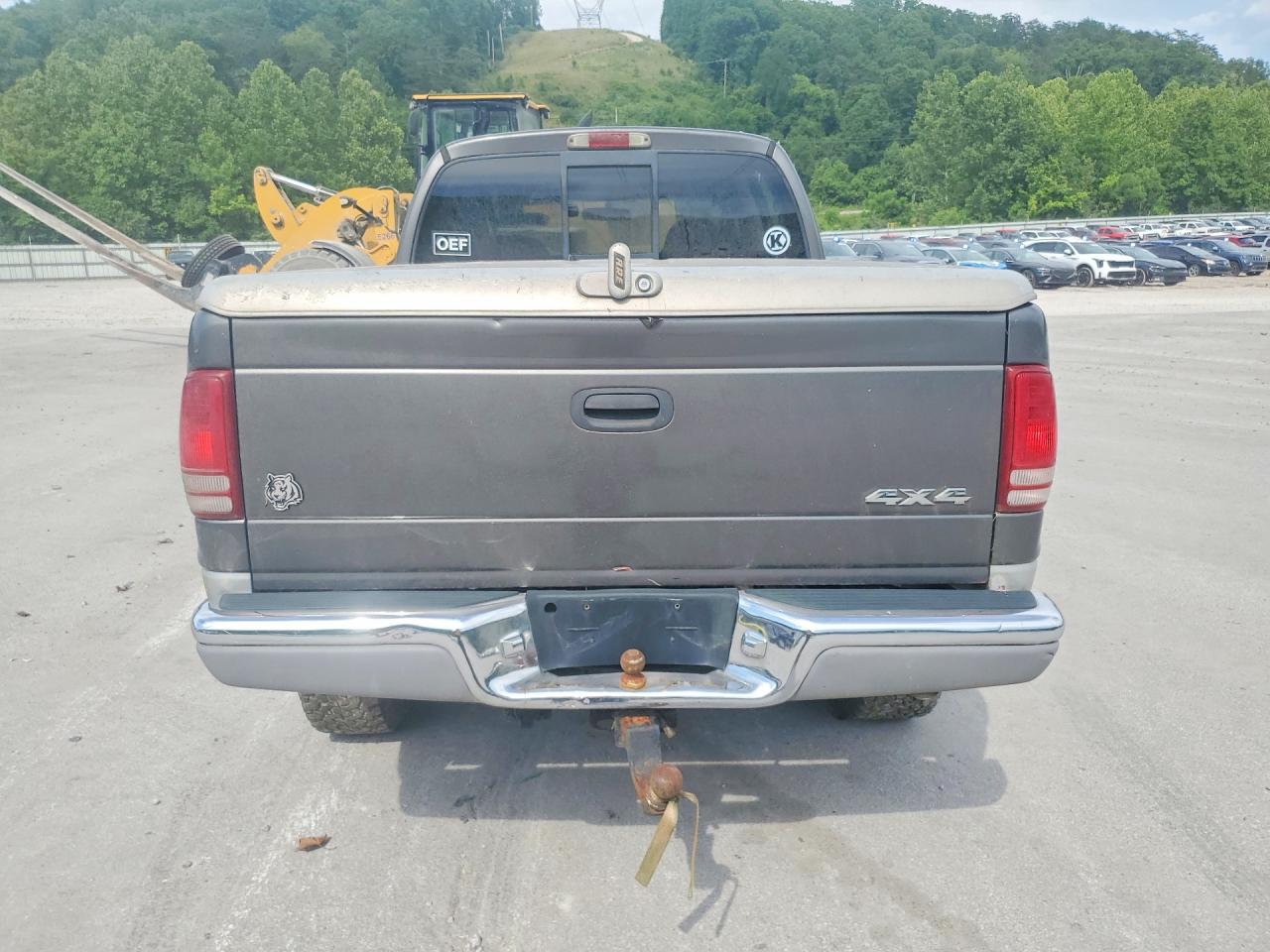 2003 DODGE DAKOTA QUAD SLT photo 6