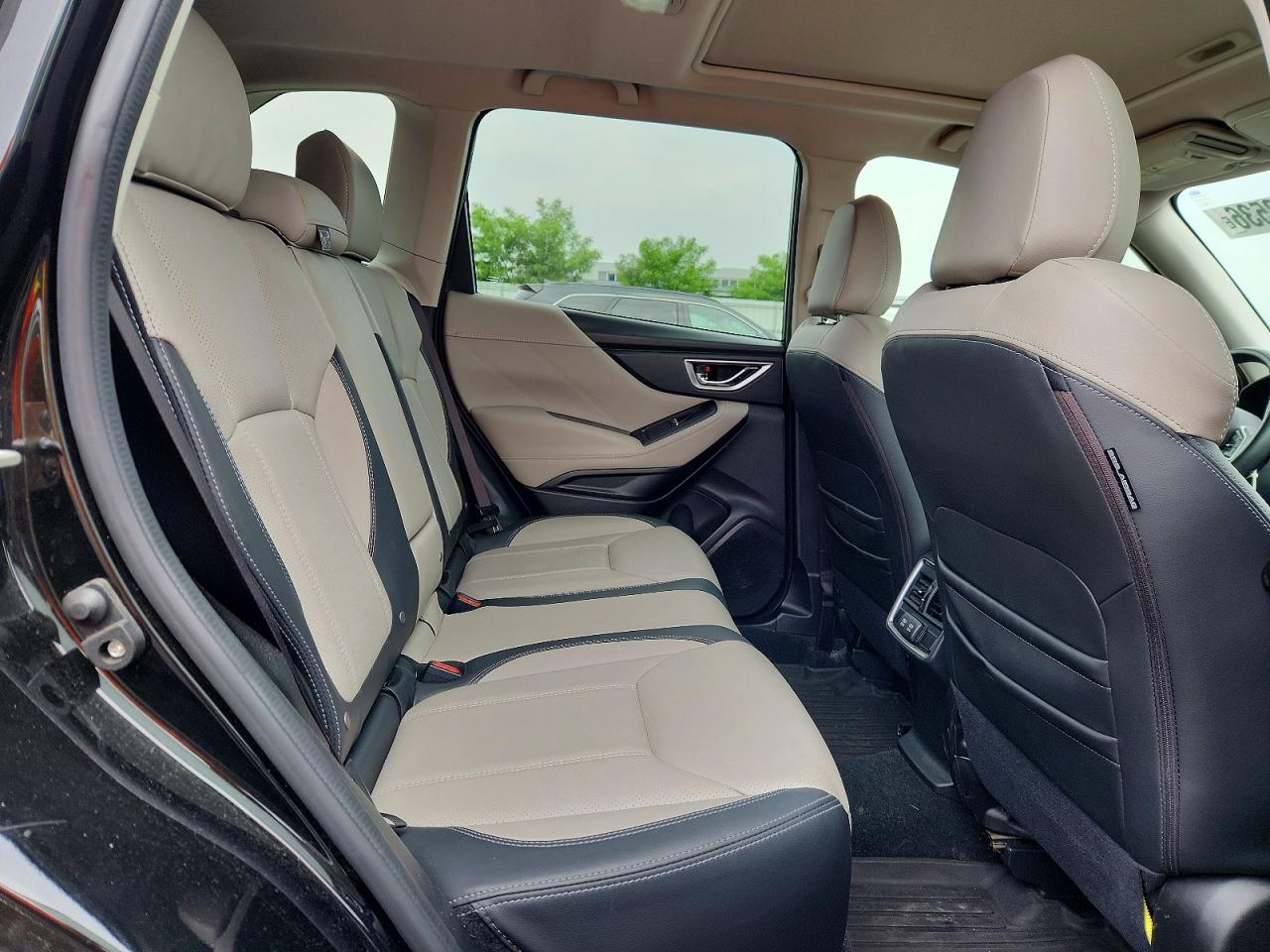 2019 SUBARU FORESTER LIMITED photo 19
