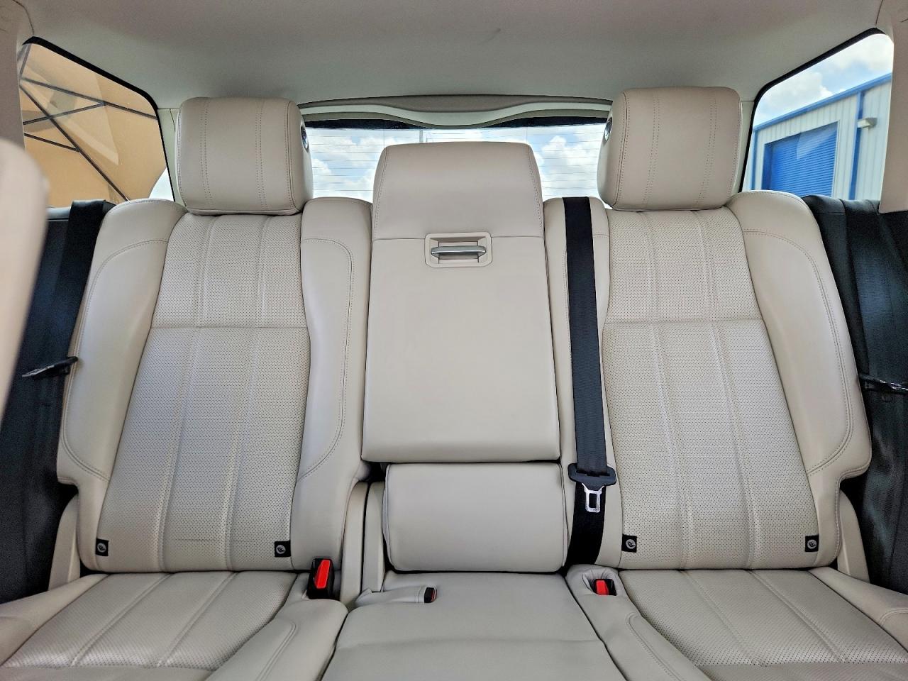 2016 LAND ROVER RANGE ROVER HSE photo 19