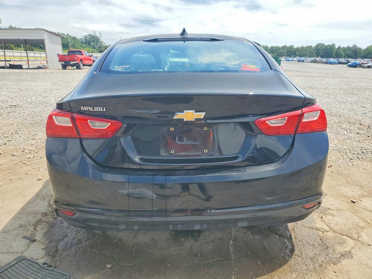 2017 CHEVROLET MALIBU LS photo 11