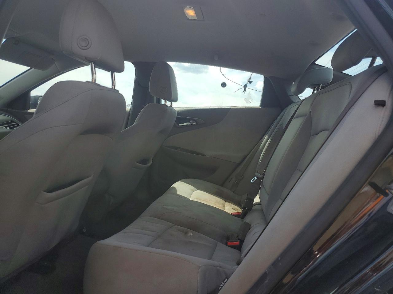 2017 CHEVROLET MALIBU LS photo 19