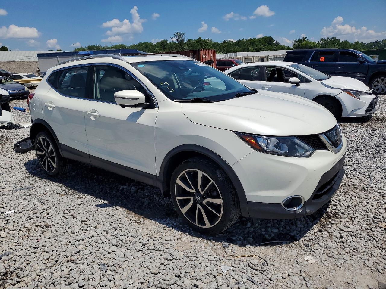 2018 NISSAN ROGUE SPORT SL photo 4