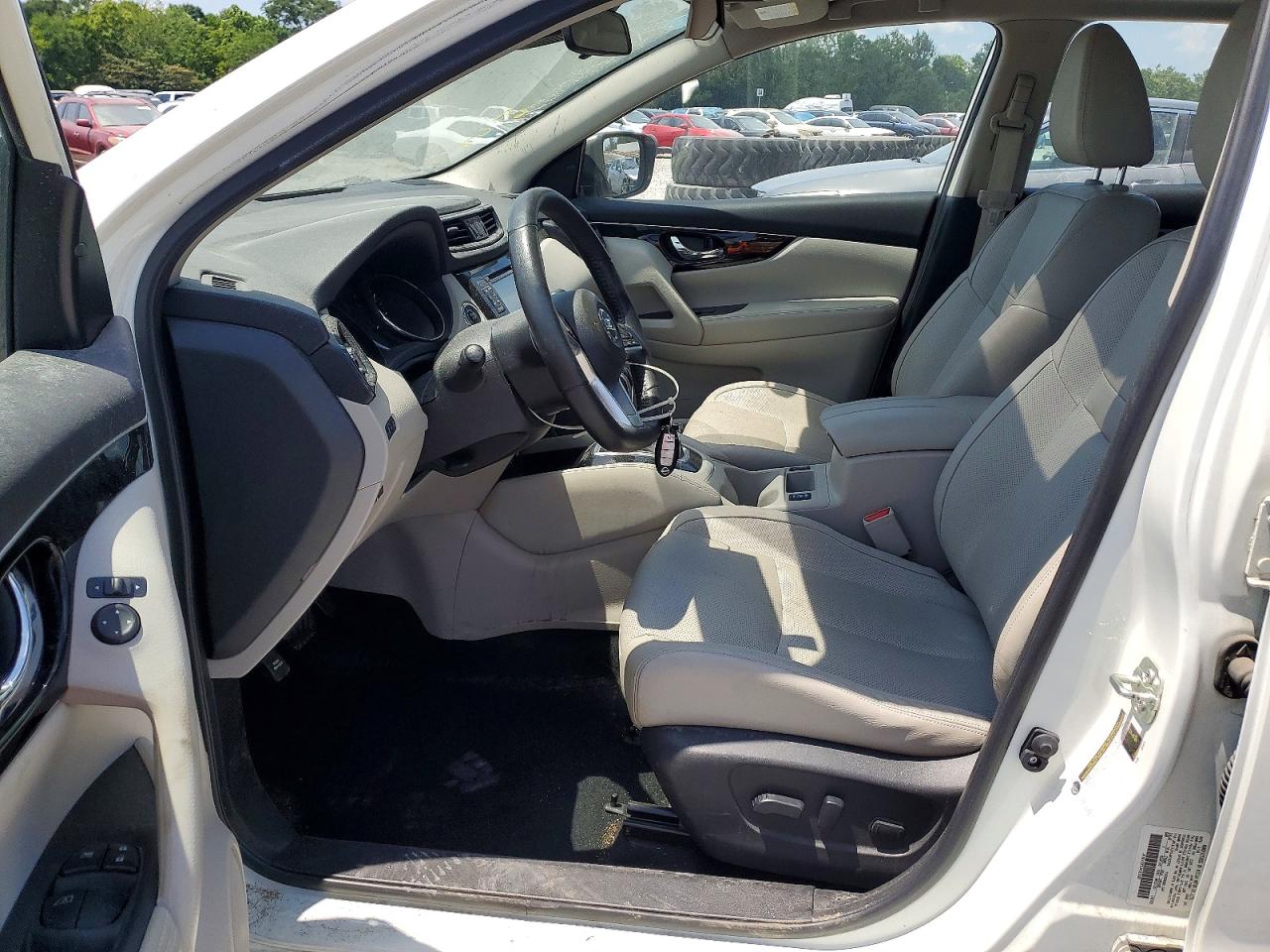 2018 NISSAN ROGUE SPORT SL photo 7