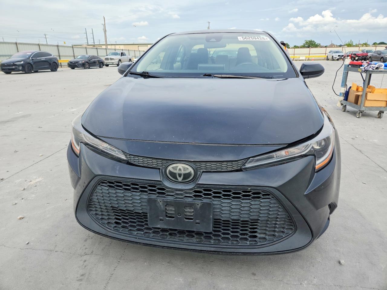 2020 TOYOTA COROLLA LE photo 9