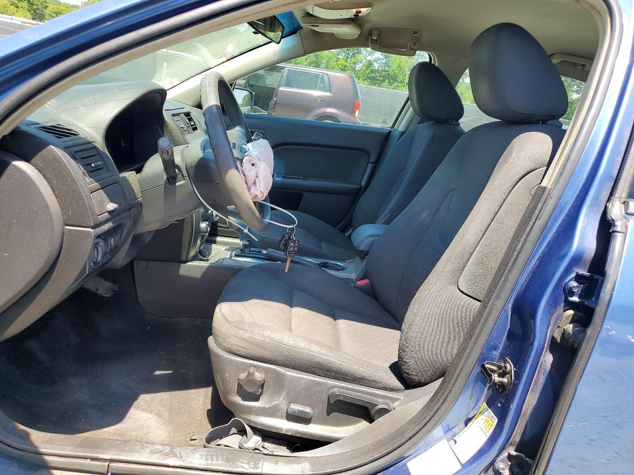 2010 FORD FUSION SE photo 13