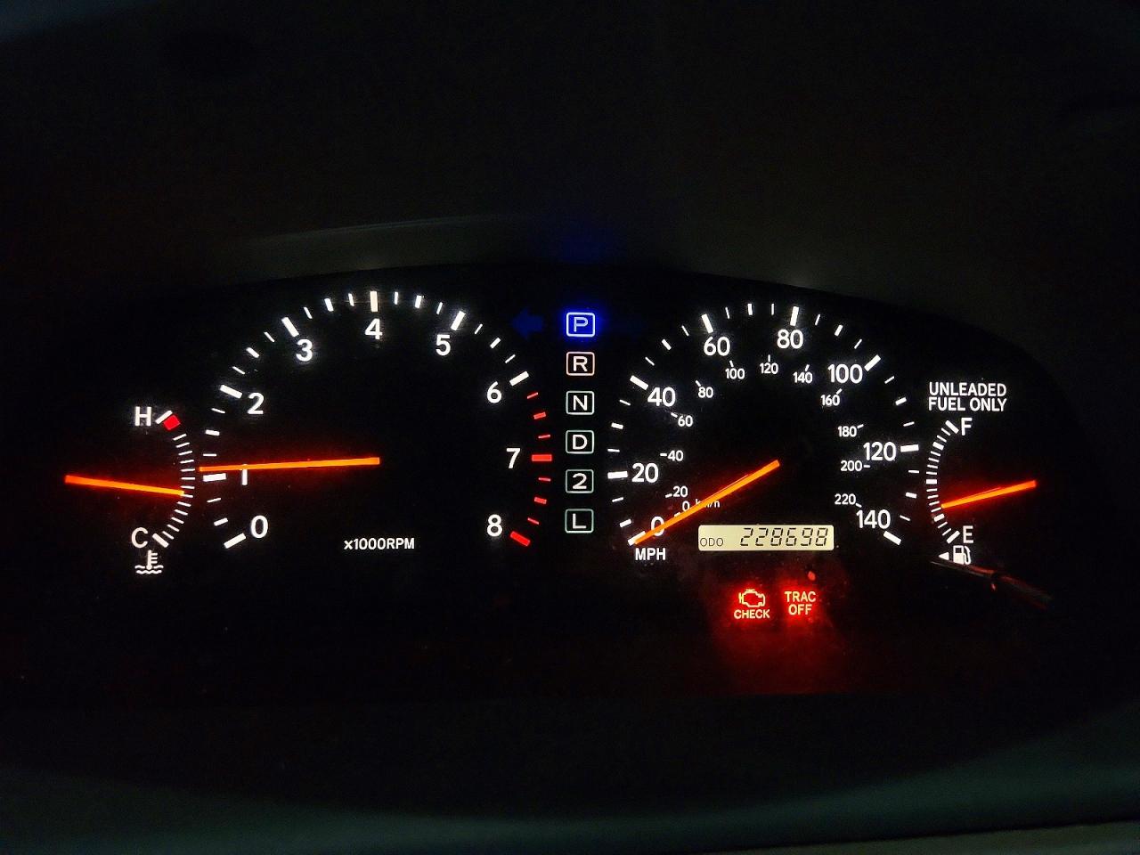 2001 LEXUS ES 300 photo 17