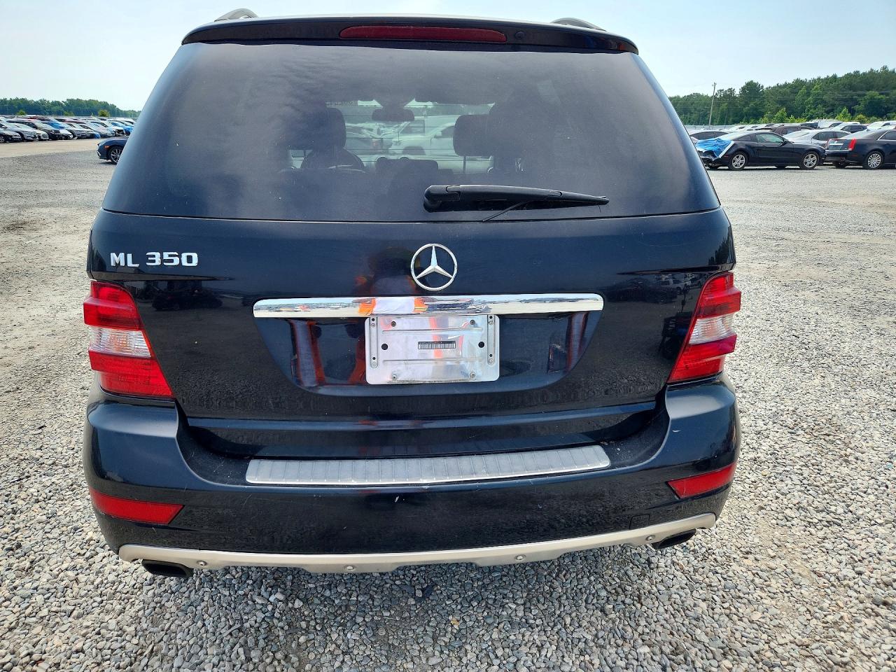 2011 MERCEDES-BENZ ML 350 photo 11