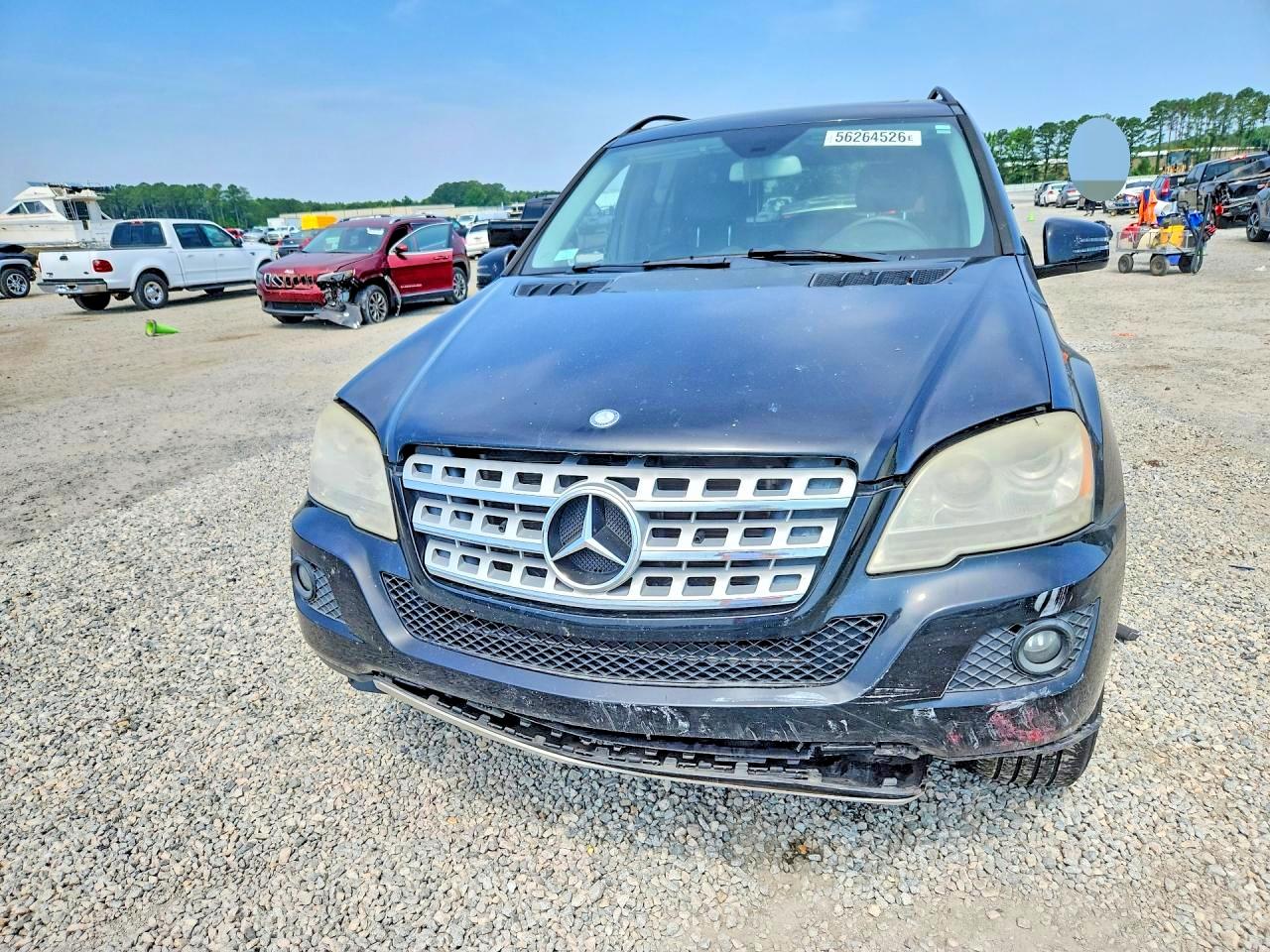 2011 MERCEDES-BENZ ML 350 photo 9
