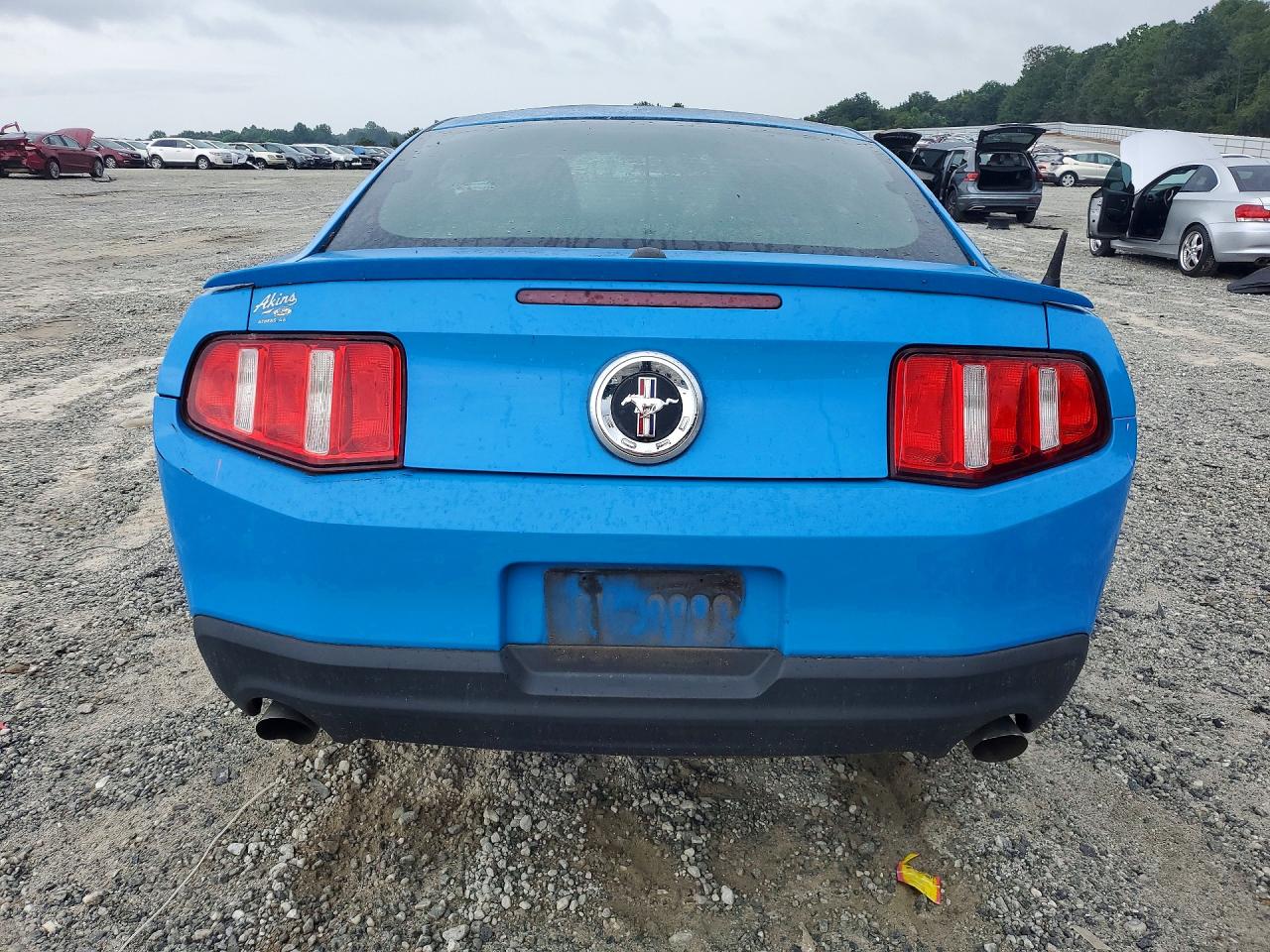 2012 FORD MUSTANG photo 11
