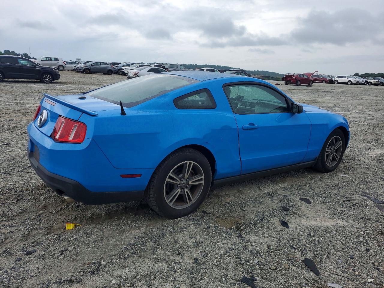 2012 FORD MUSTANG photo 5