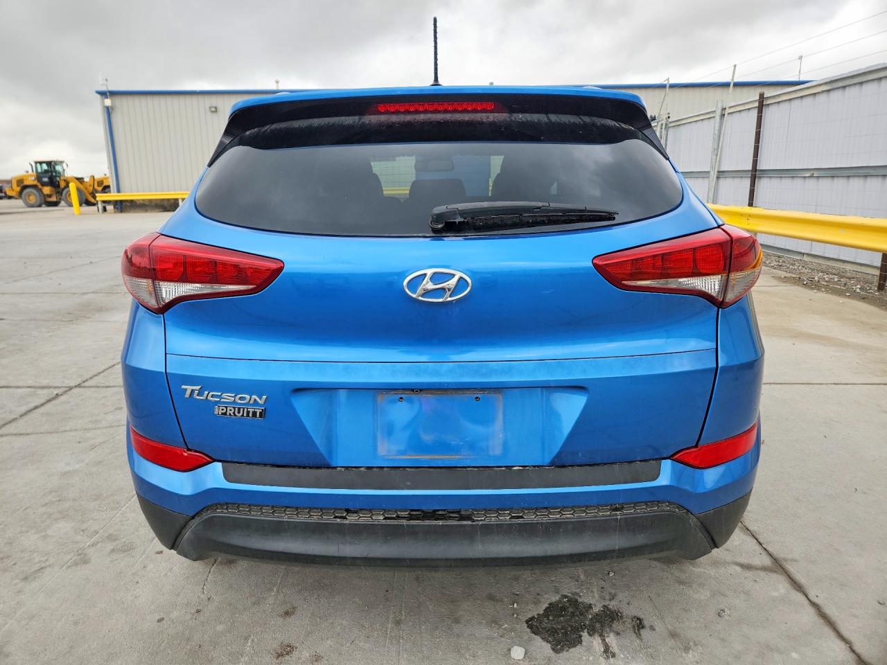 2016 HYUNDAI TUCSON SE photo 16