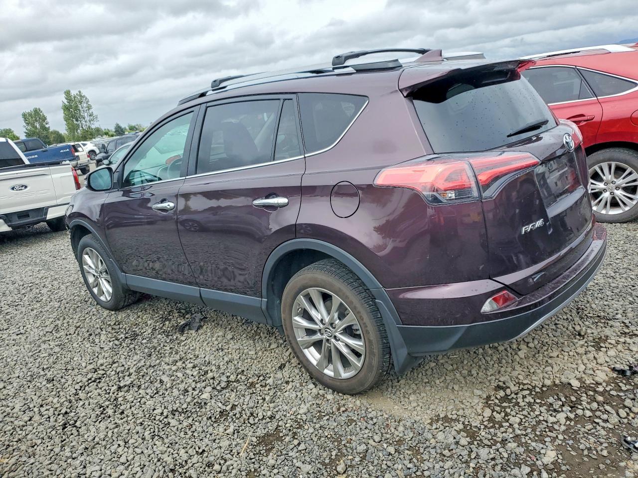 2018 TOYOTA RAV4 LIMITED photo 3