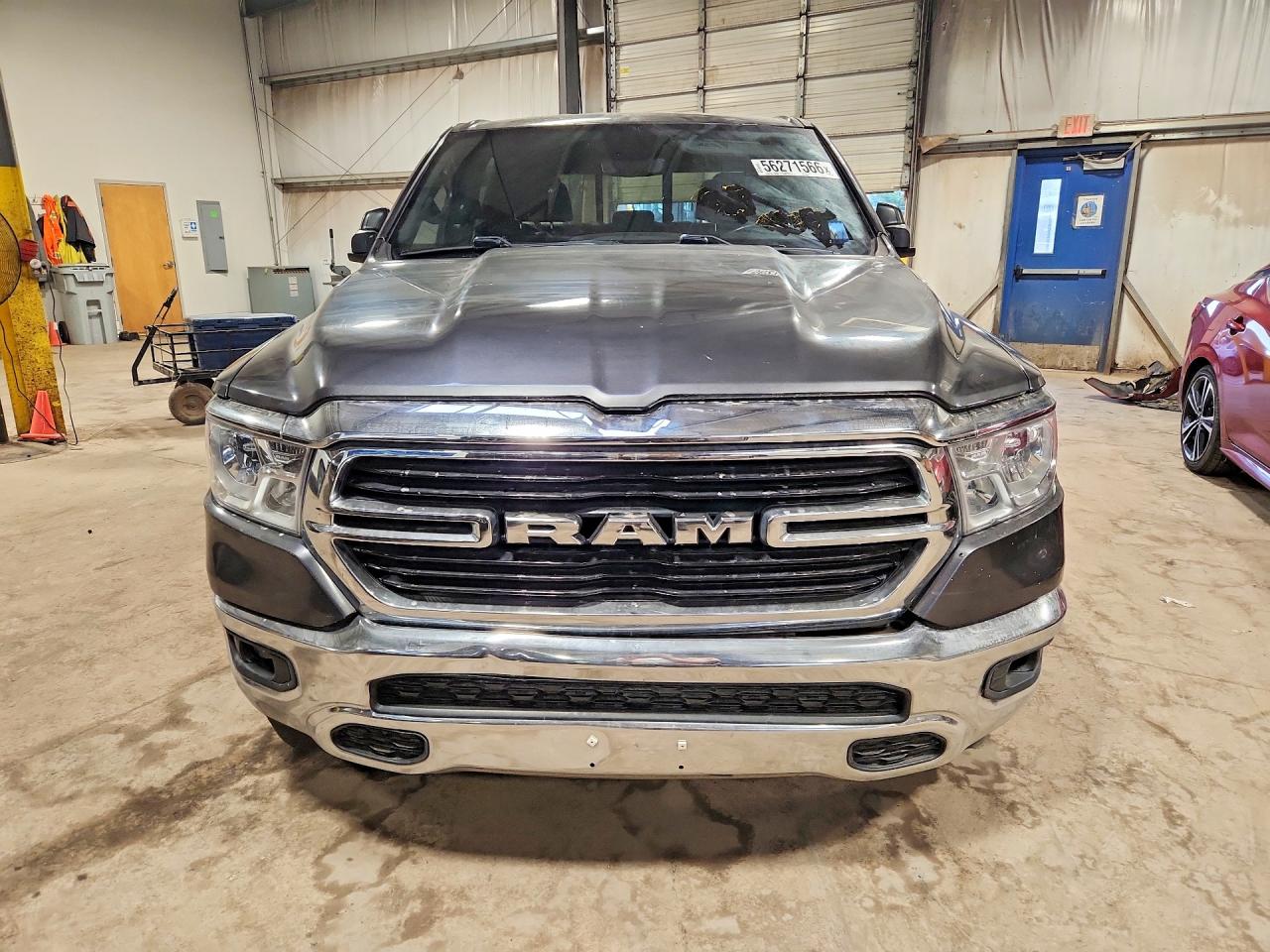 2019 RAM 1500 BIG HORN photo 9