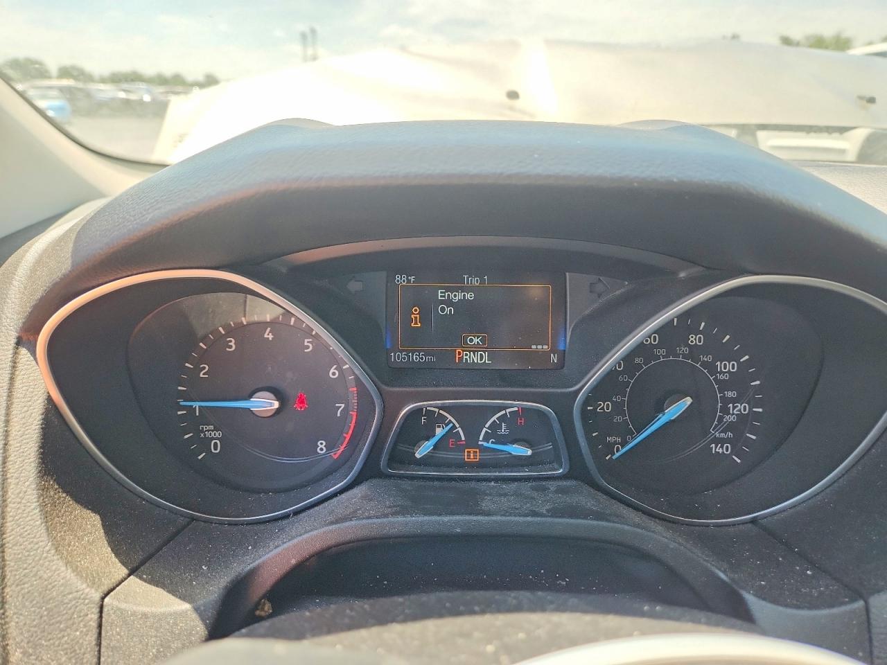 2017 FORD FOCUS SE photo 25