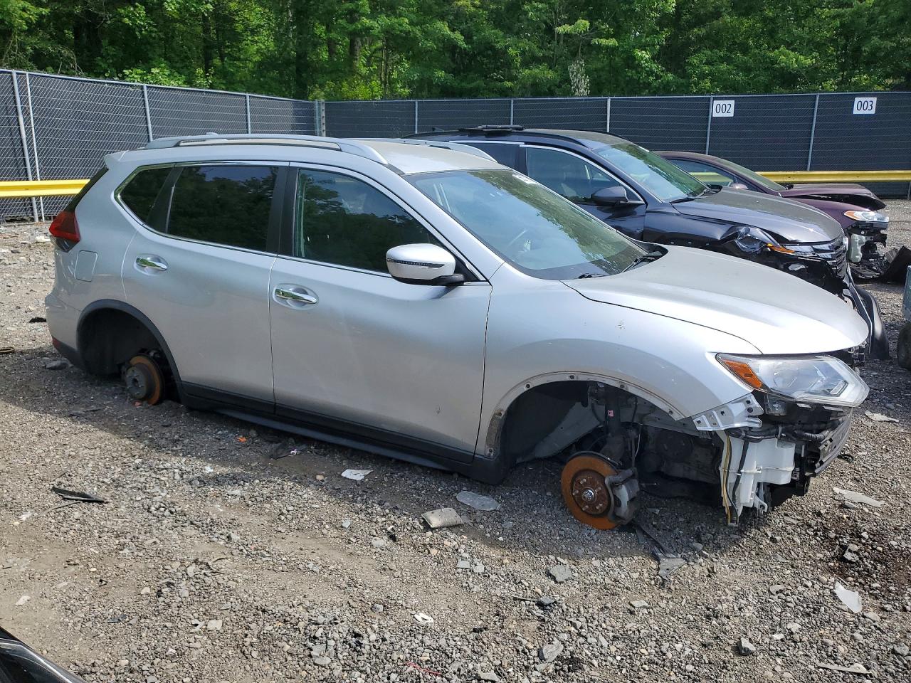 2020 NISSAN ROGUE SV photo 10