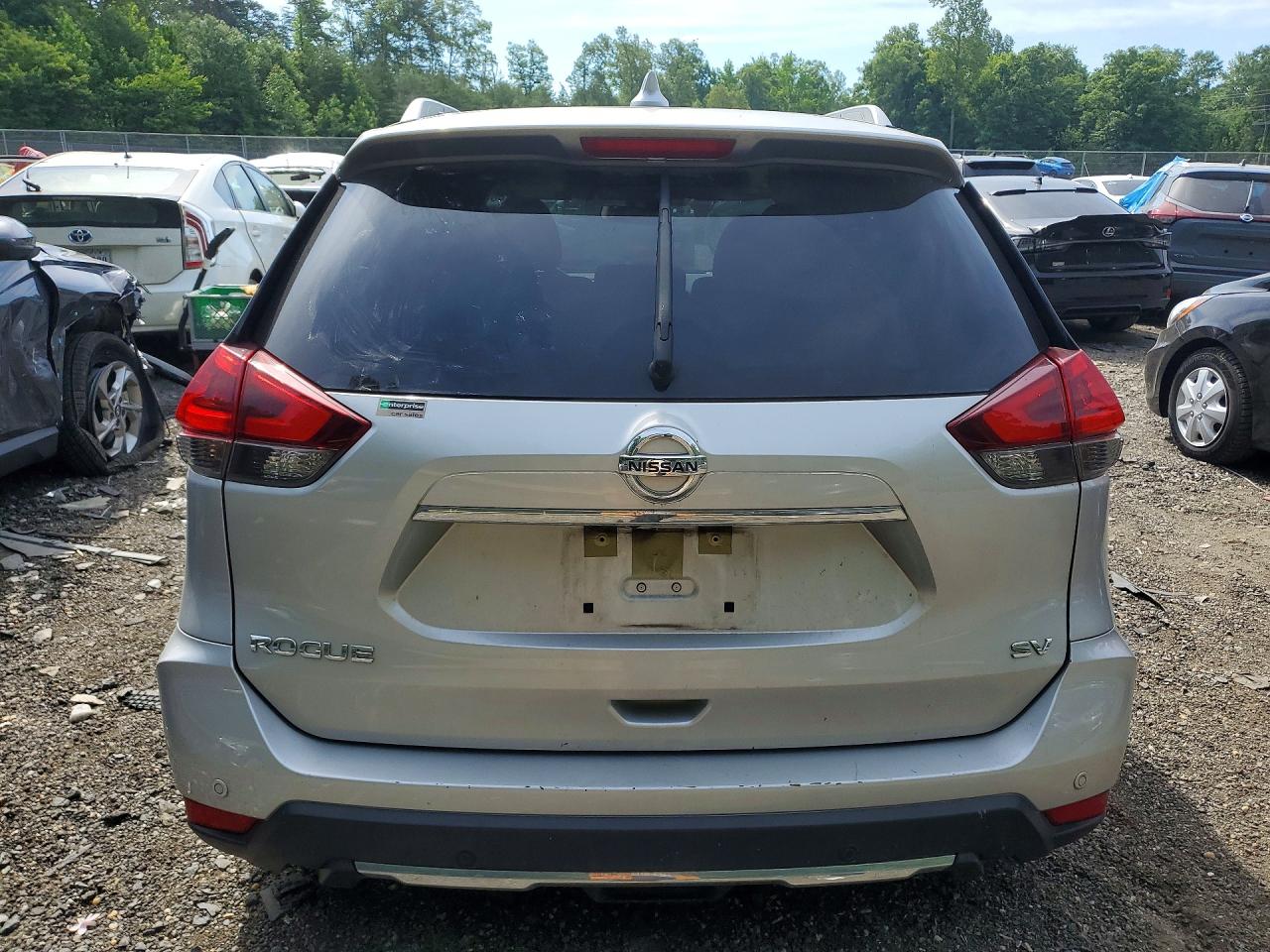 2020 NISSAN ROGUE SV photo 16