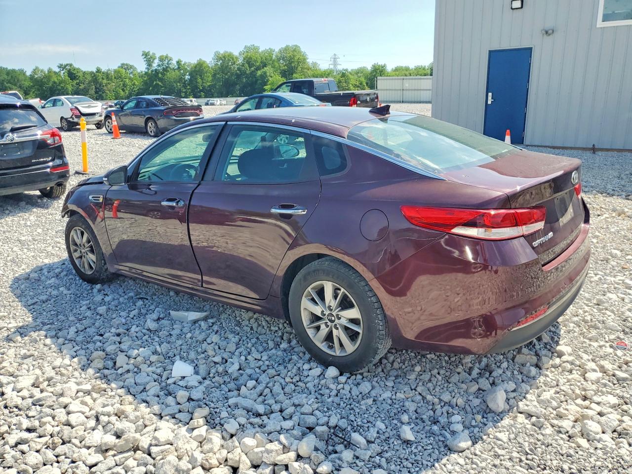 2018 KIA OPTIMA LX photo 3