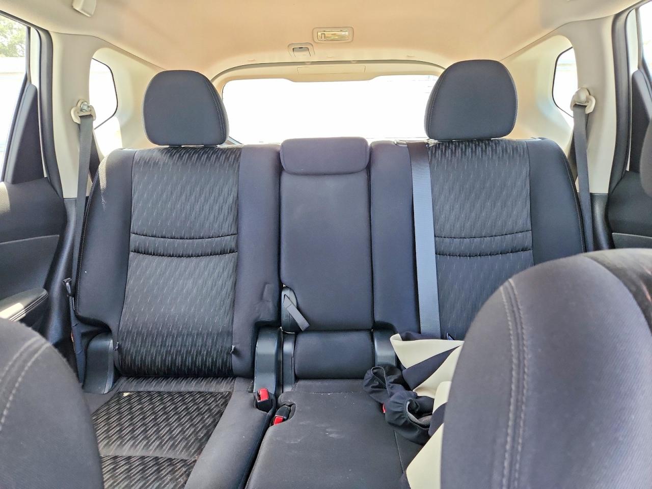 2017 NISSAN ROGUE S photo 19