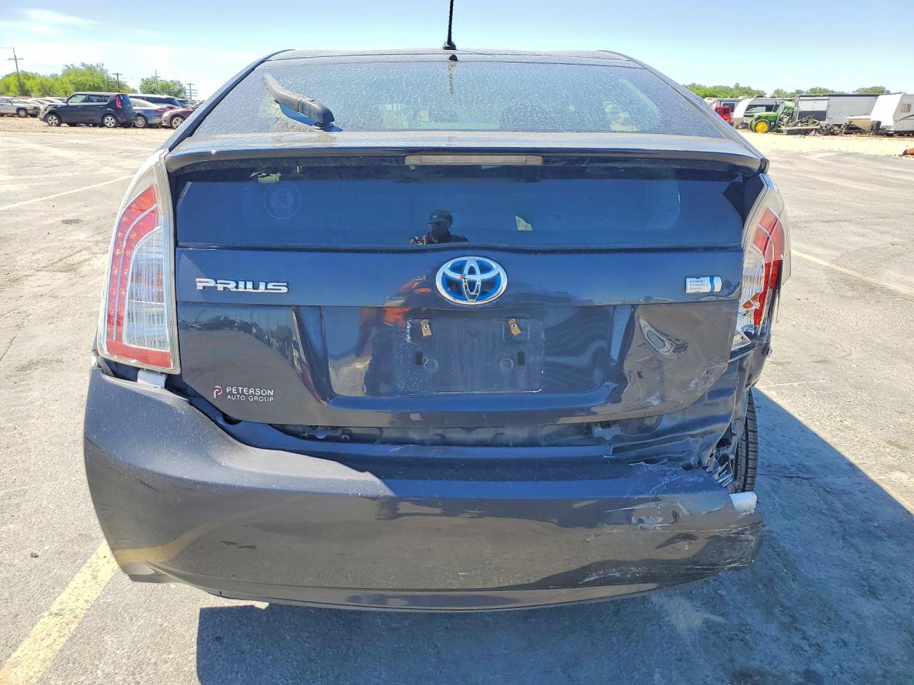 2014 TOYOTA PRIUS TWO photo 11