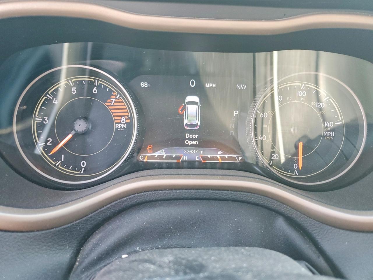 2017 JEEP CHEROKEE LIMITED photo 17