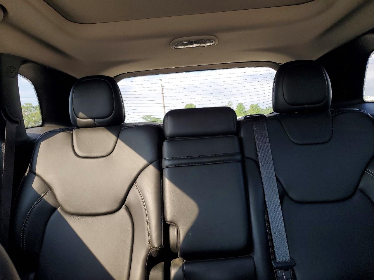 2017 JEEP CHEROKEE LIMITED photo 19