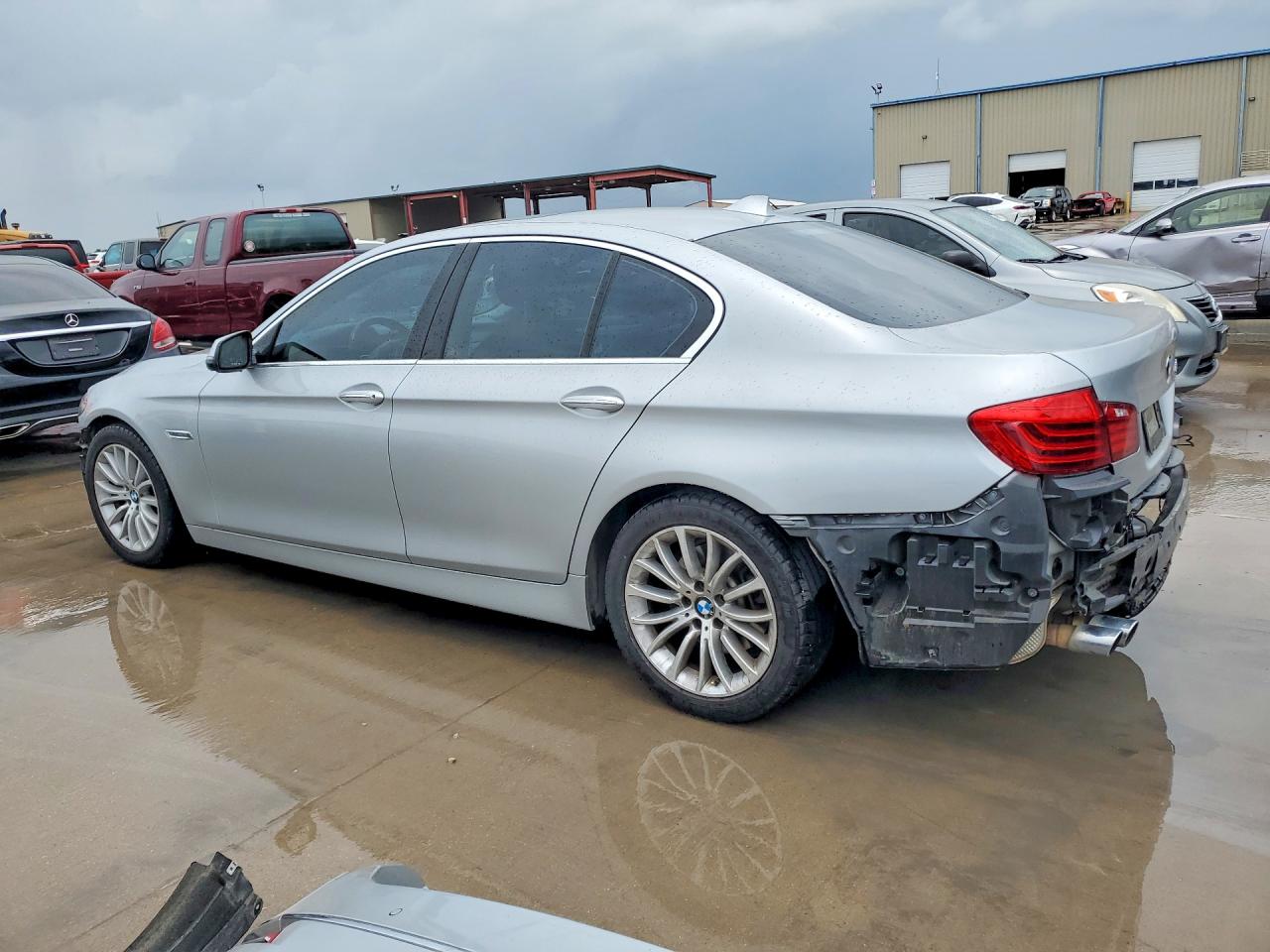 2015 BMW 528 I photo 4