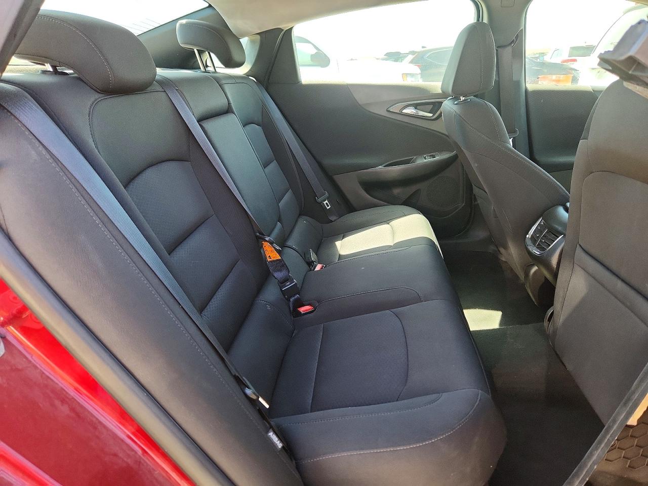 2018 CHEVROLET MALIBU LT photo 28