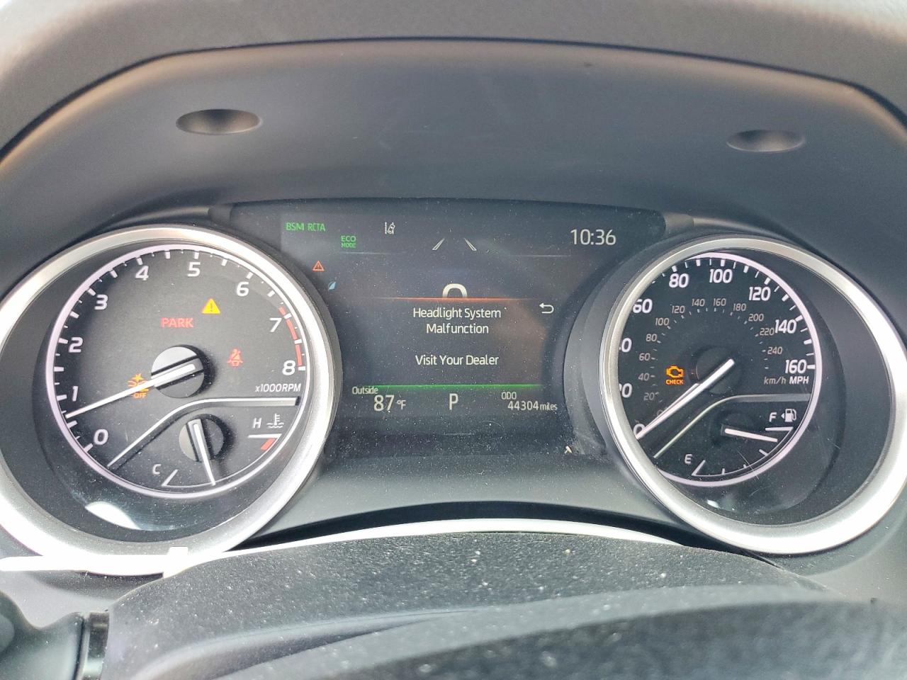2023 TOYOTA CAMRY XLE photo 25