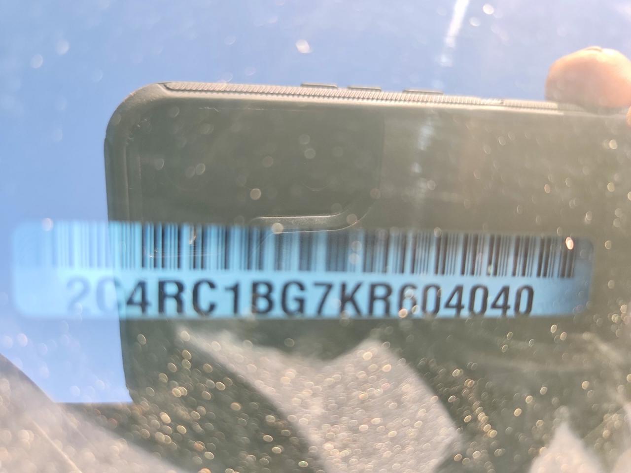 2019 CHRYSLER PACIFICA TOURING L photo 37