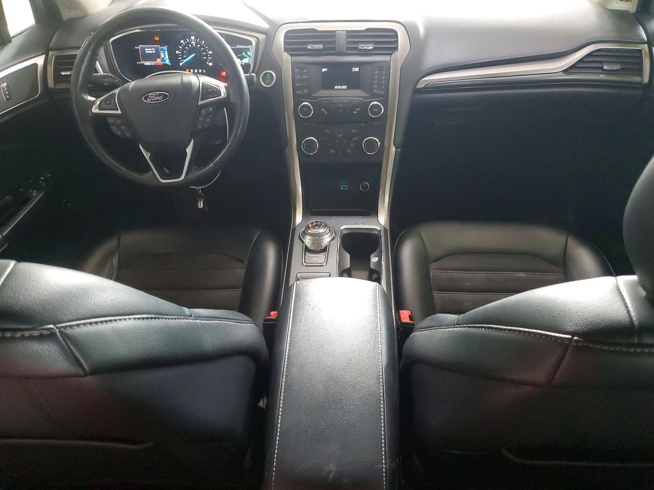 2017 FORD FUSION SE HYBRID photo 15