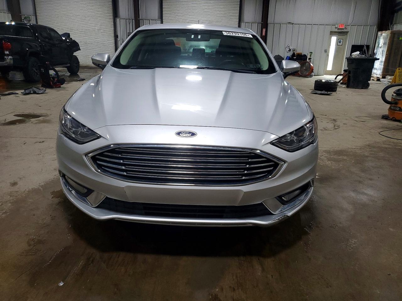 2017 FORD FUSION SE HYBRID photo 9