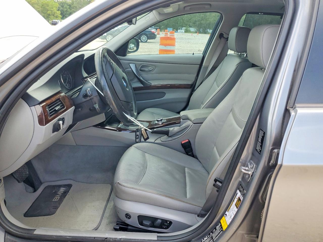 2011 BMW 328 XI photo 19