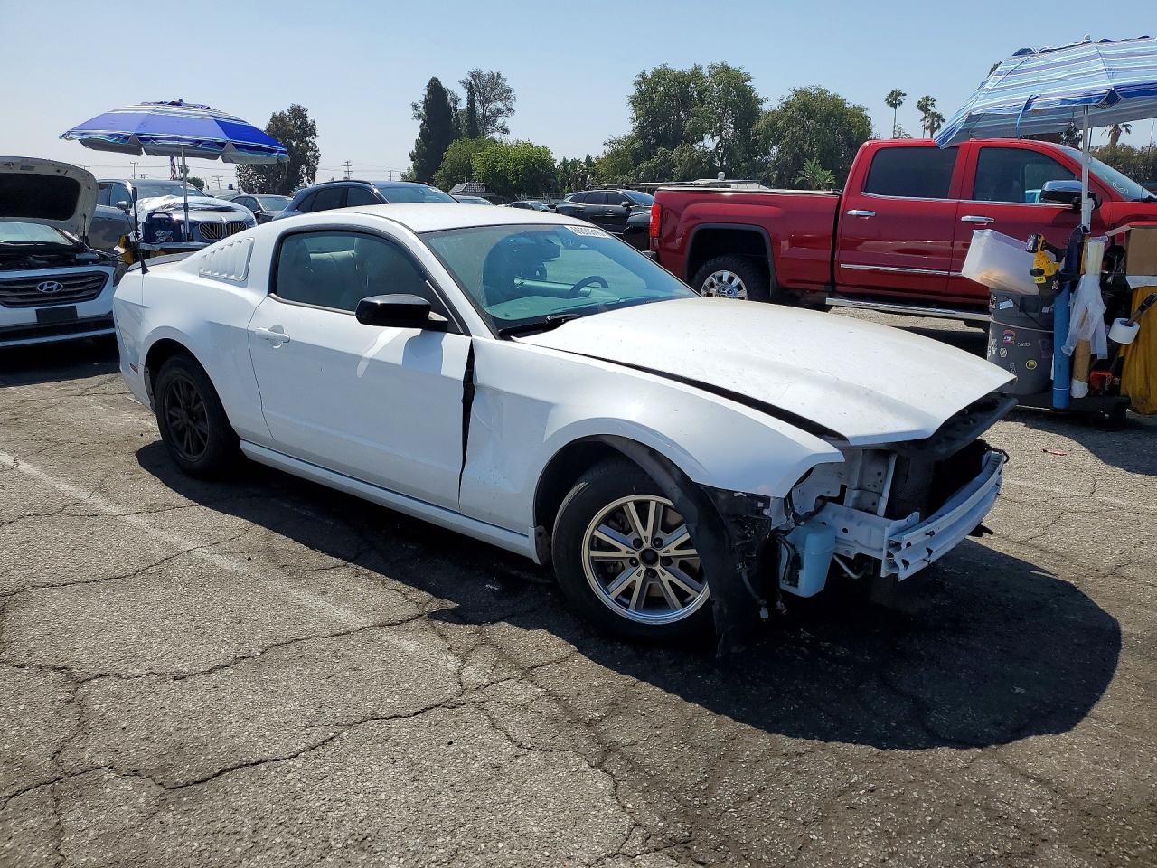 2014 FORD MUSTANG photo 7