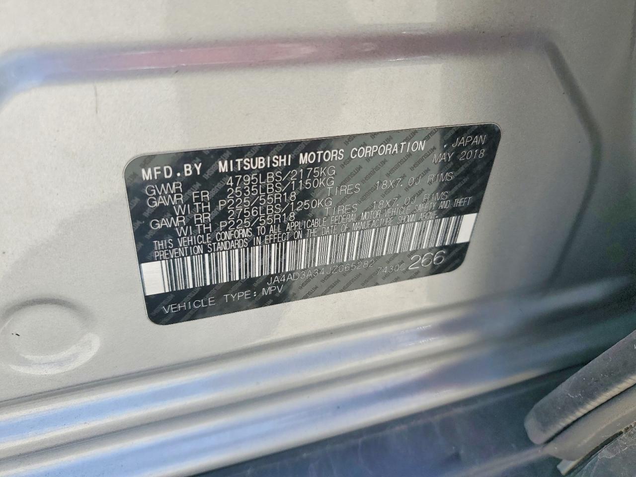 2018 MITSUBISHI OUTLANDER SE photo 37