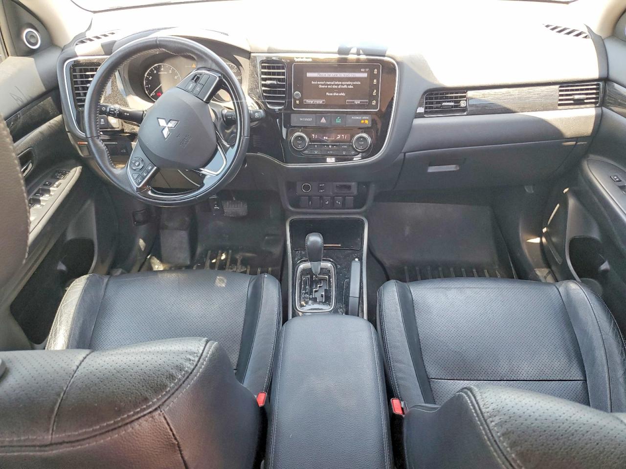 2018 MITSUBISHI OUTLANDER SE photo 22
