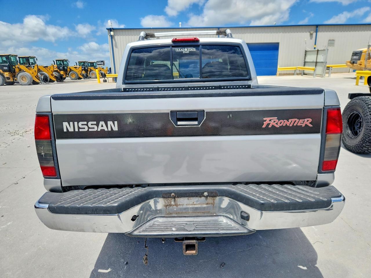 2000 NISSAN FRONTIER XE photo 16