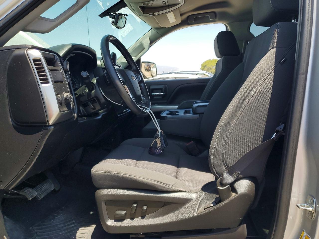 2018 CHEVROLET SILVERADO C1500 LT photo 13