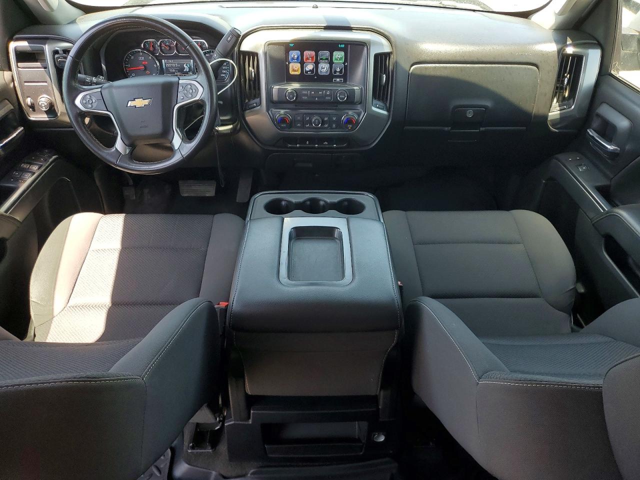 2018 CHEVROLET SILVERADO C1500 LT photo 15