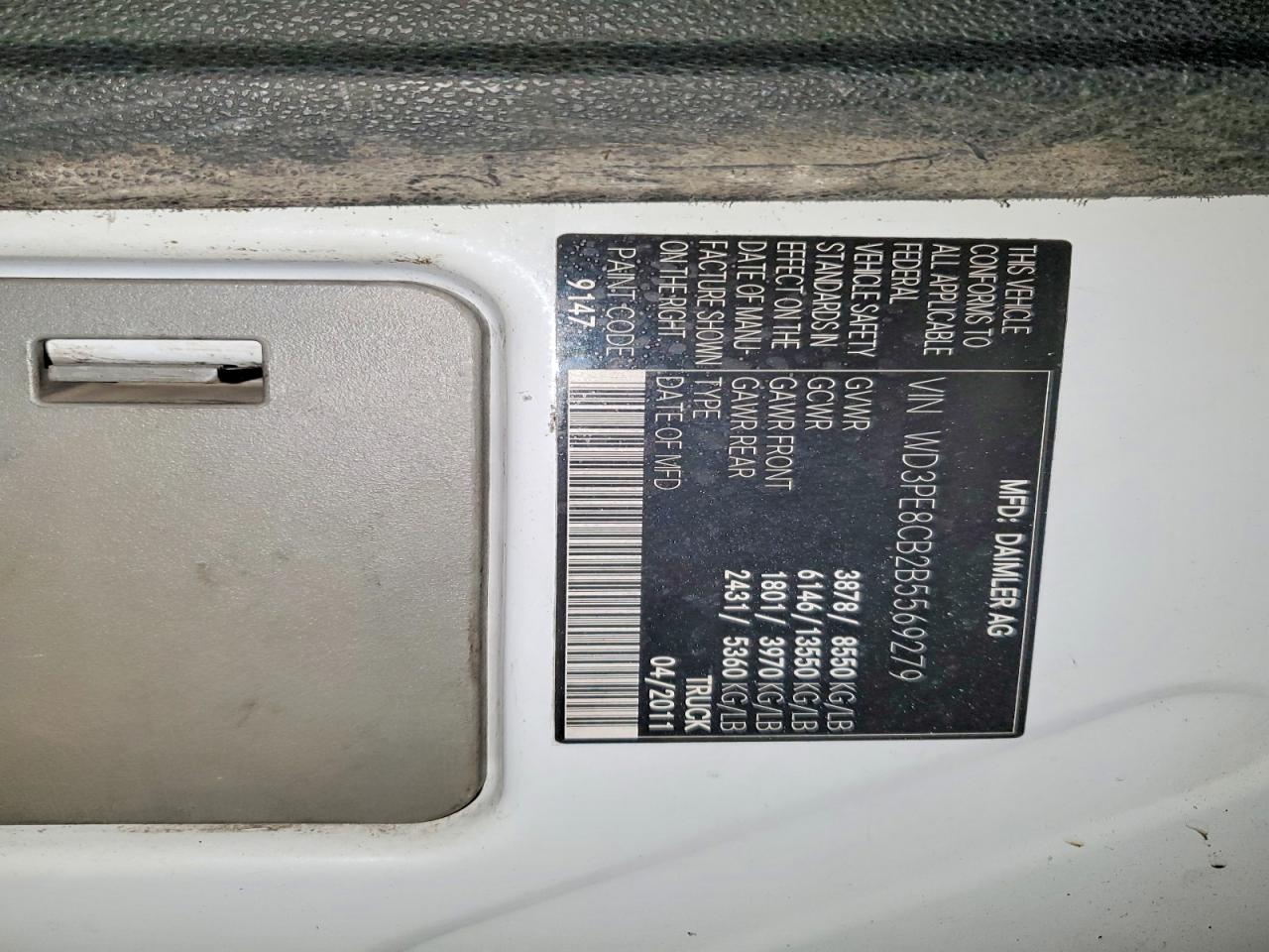 2011 MERCEDES-BENZ SPRINTER 2500 photo 25