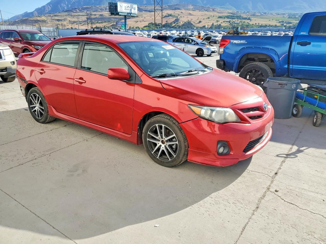 2013 TOYOTA COROLLA S photo 4