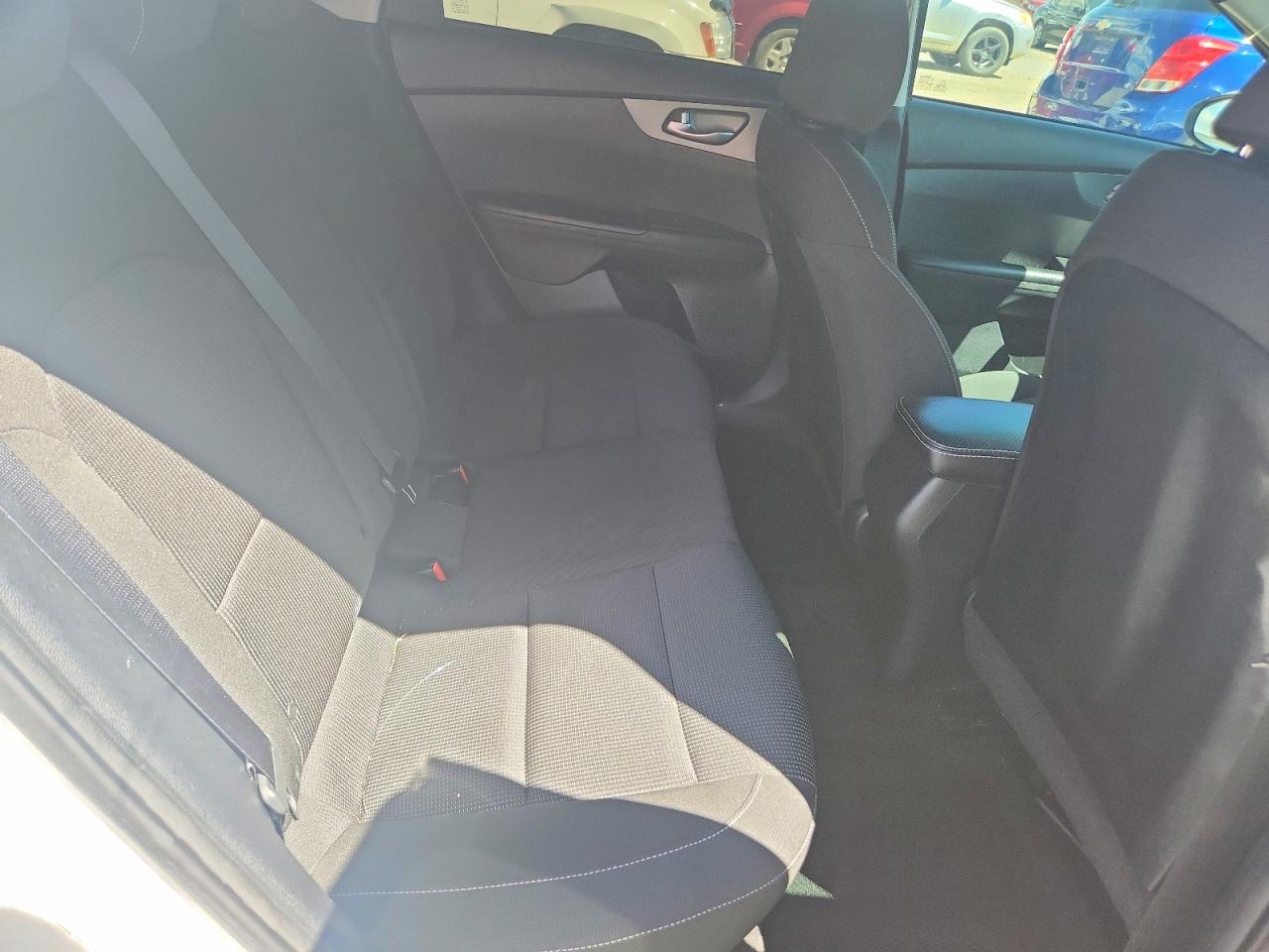 2019 KIA FORTE LXS photo 19
