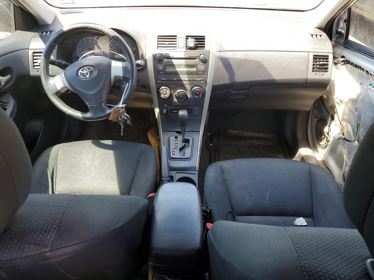 2009 TOYOTA COROLLA S photo 15