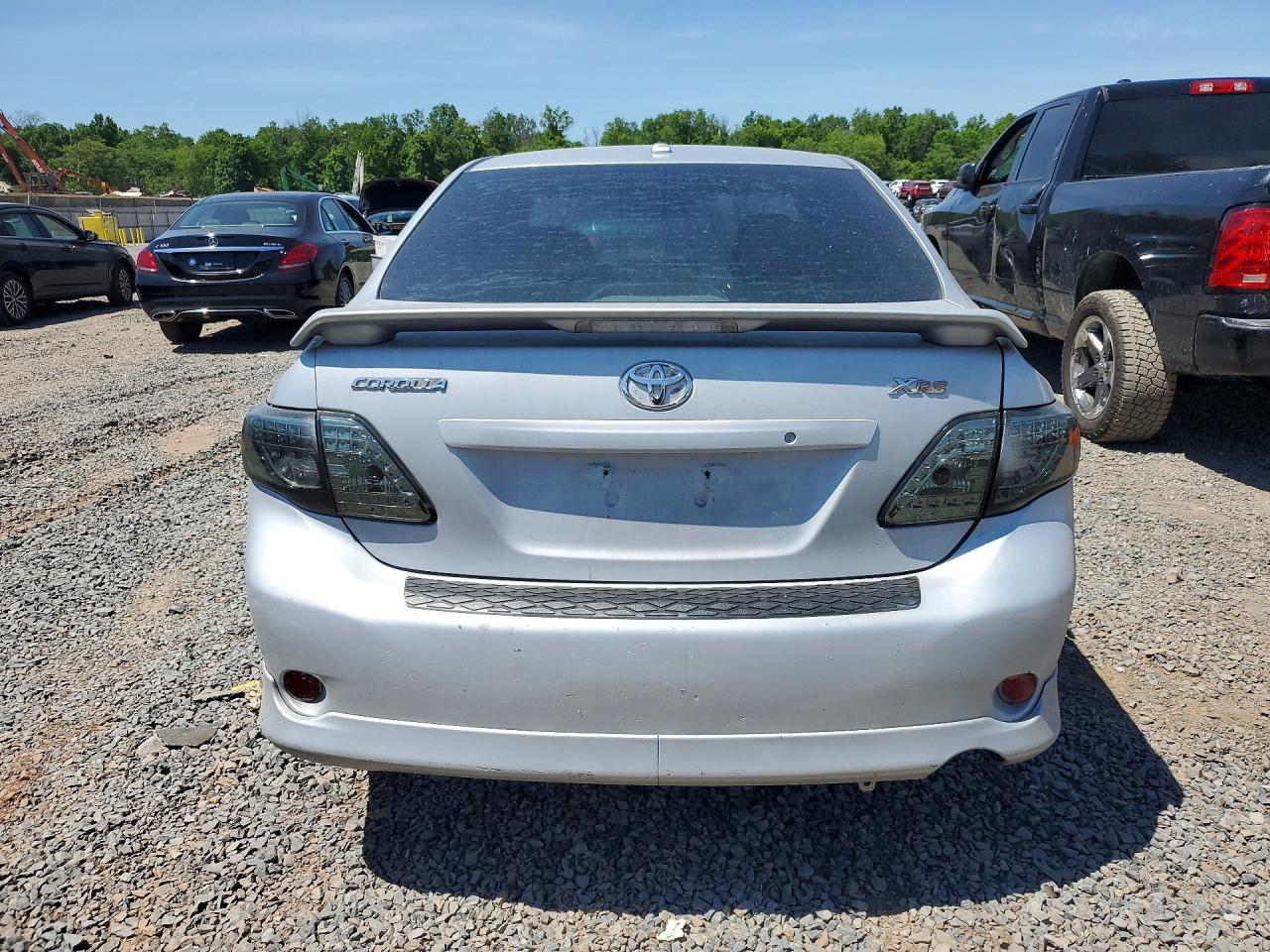 2009 TOYOTA COROLLA S photo 11