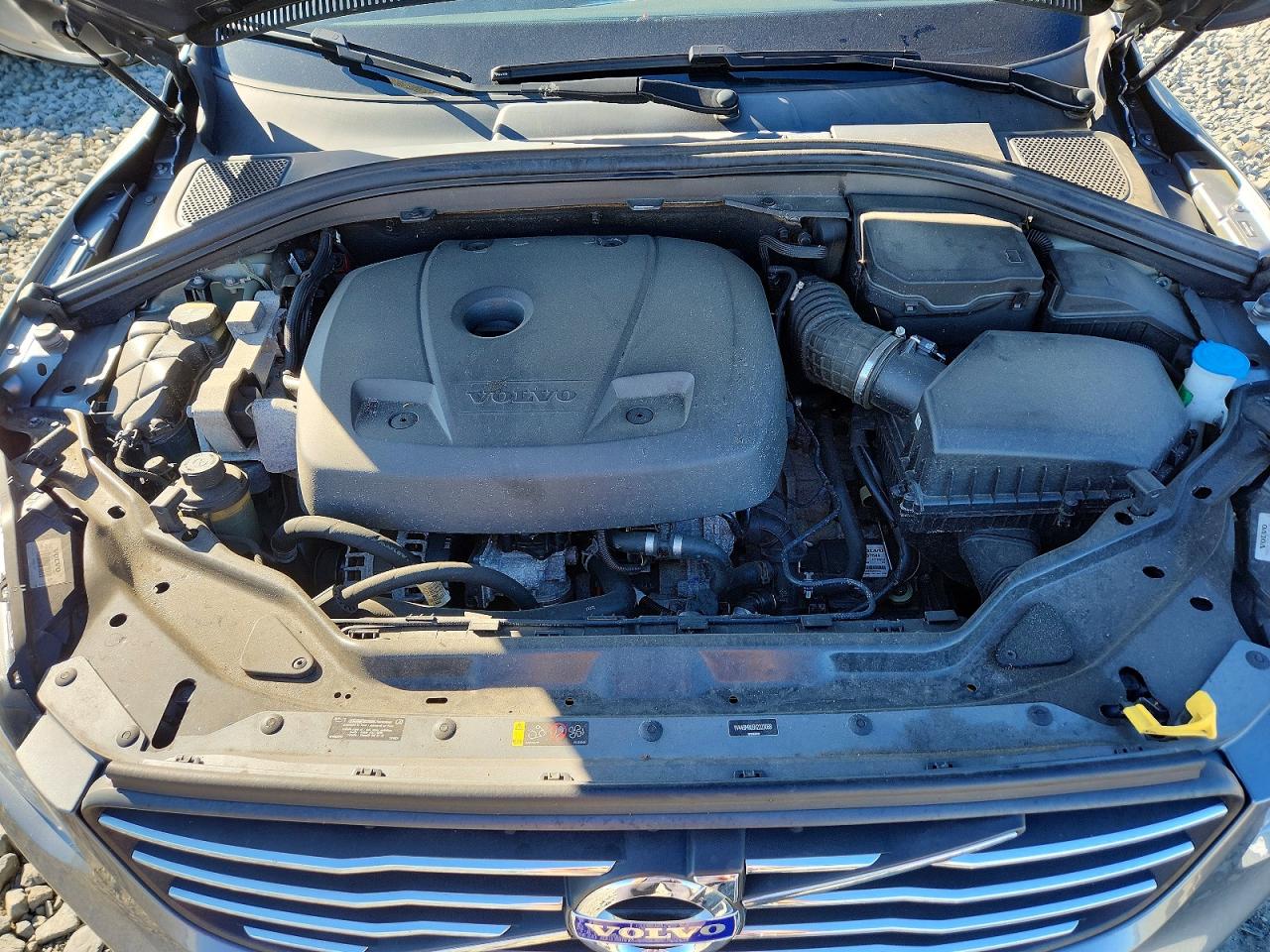 2017 VOLVO XC60 T6 INSCRIPTION photo 23