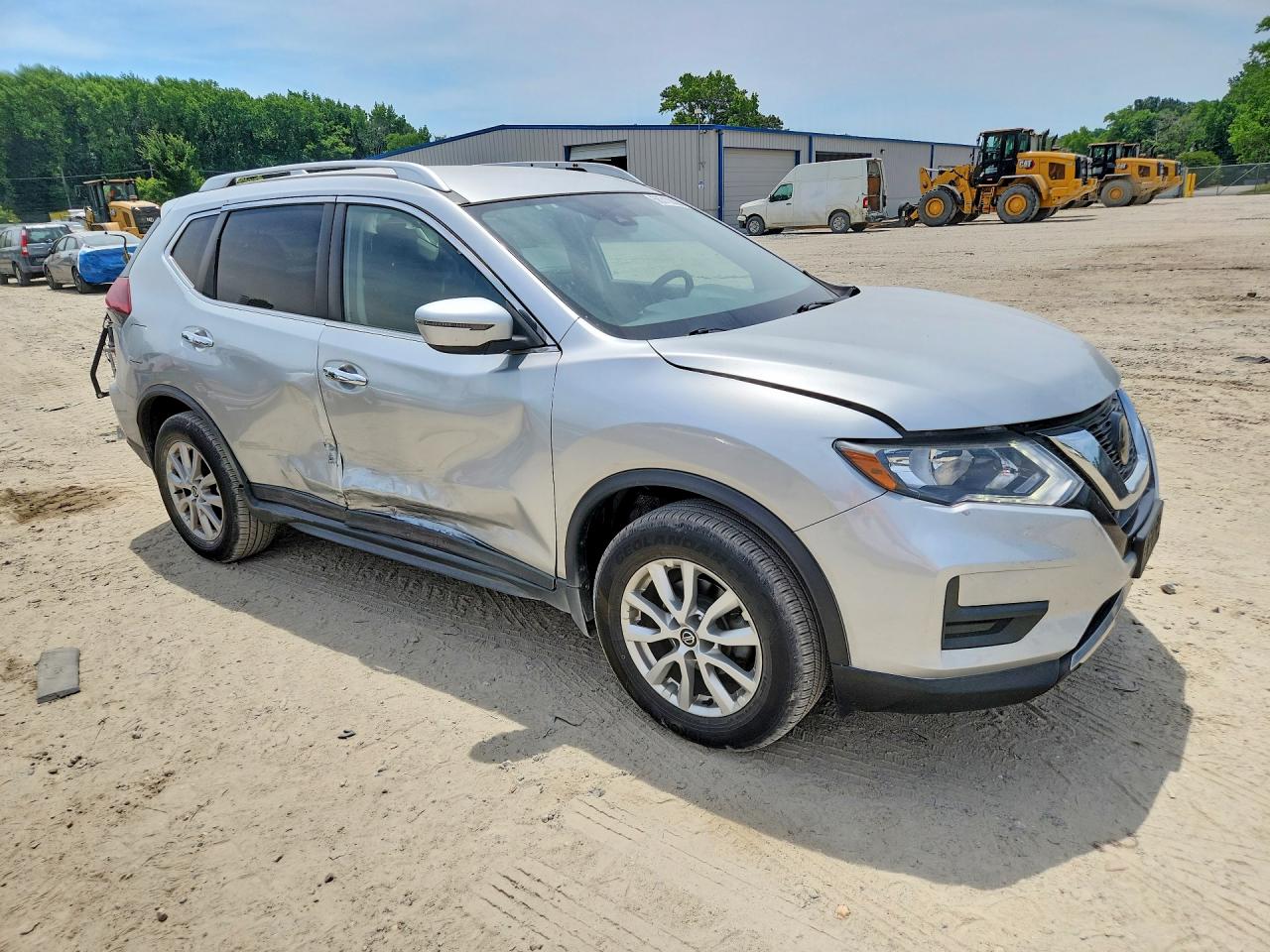 2020 NISSAN ROGUE SV photo 10
